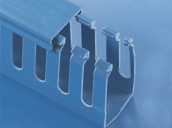 藍灰色絕緣配線槽